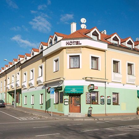 Hotel Brilliant Prag Dış mekan fotoğraf