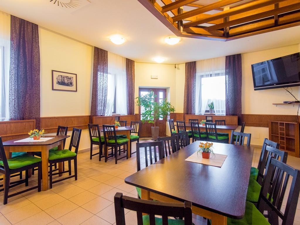 Hotel Brilliant Prag Dış mekan fotoğraf
