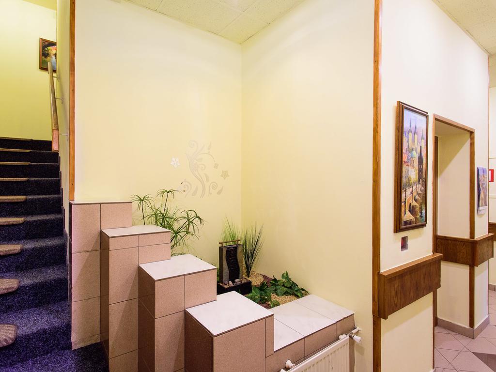 Hotel Brilliant Prag Dış mekan fotoğraf
